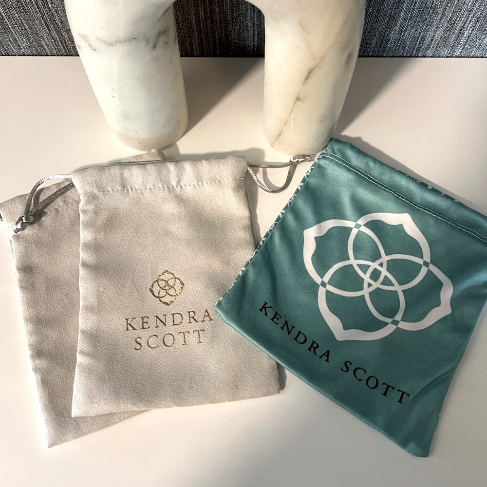 Kendra Scott | Jewelry Dust Bags